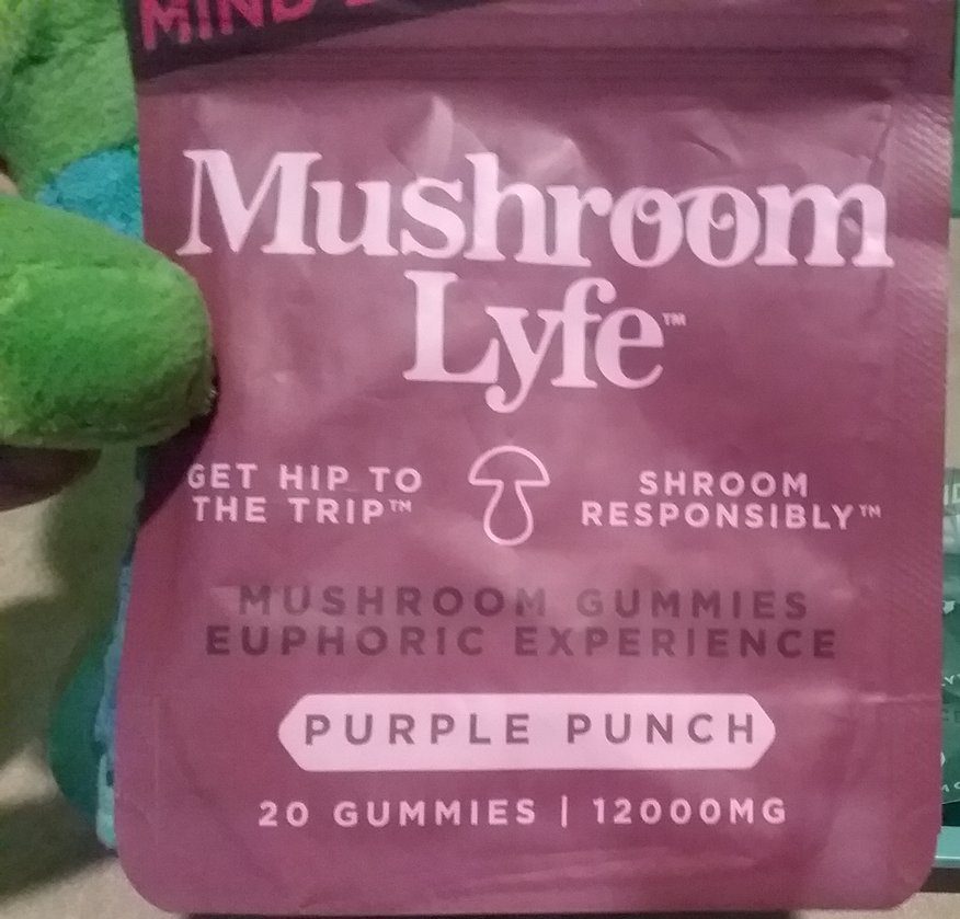 Mushroom-Lyfe-Muscimol-gummies_143215