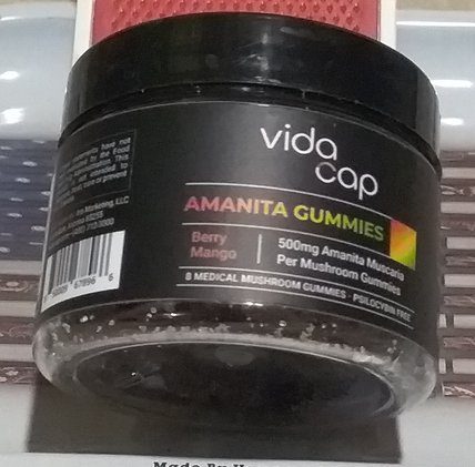 Vida-Cap-amanita-gummies-1