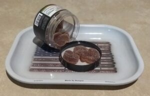 Vida-Cap-amanita-gummies-2
