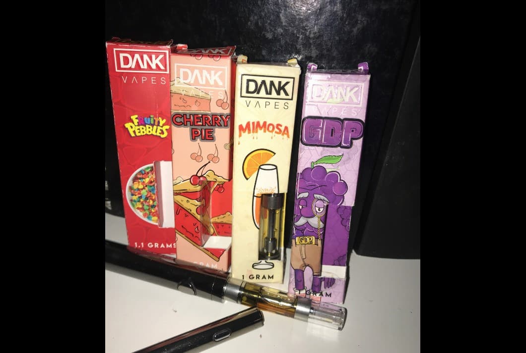 Dank Vapes Review: We Do Not Recommend These