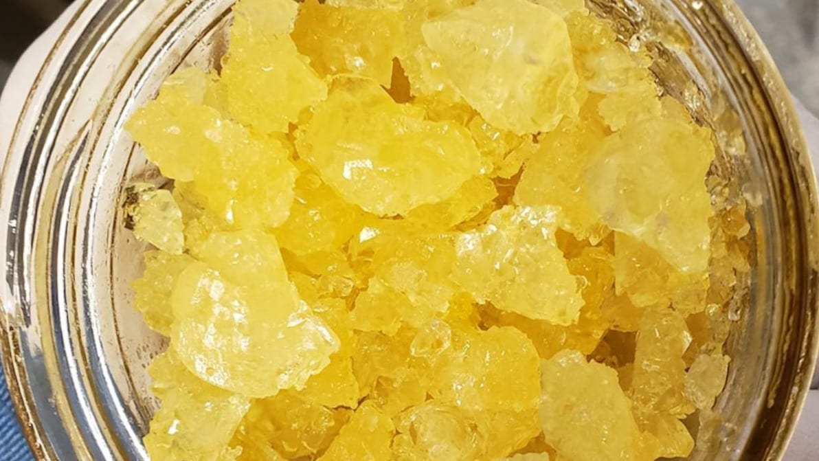 Live Resin vs. Distillate: What’s the Difference?