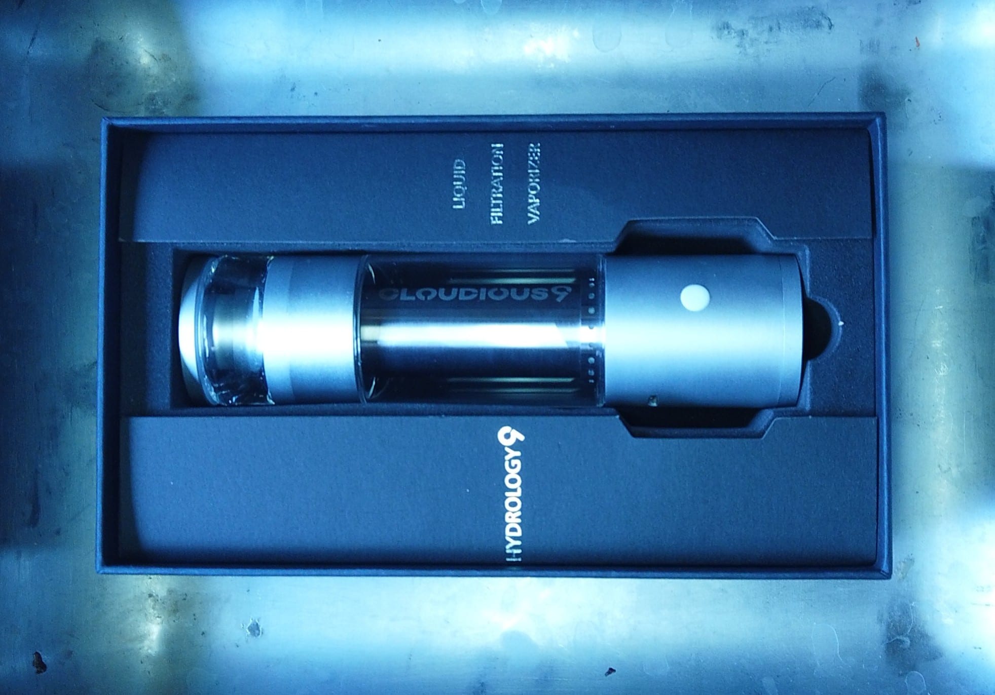 Hydrology9 Vape Review: Smooth Water Filtered Hits